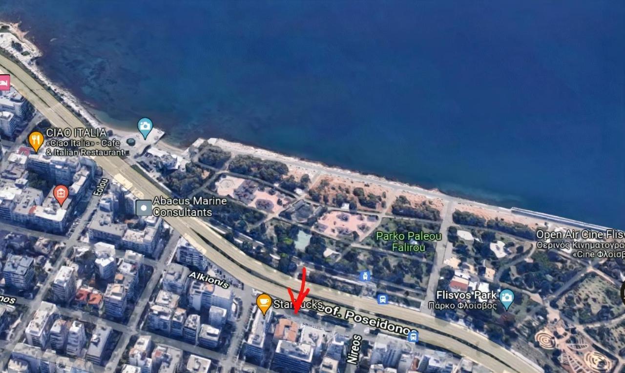 Luxury Seaside Apartment Next To Starbucks Opossite The Beach Park Of Flisvos Atina Dış mekan fotoğraf